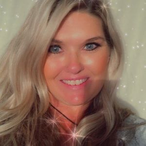 Meet your Posher, Brenda